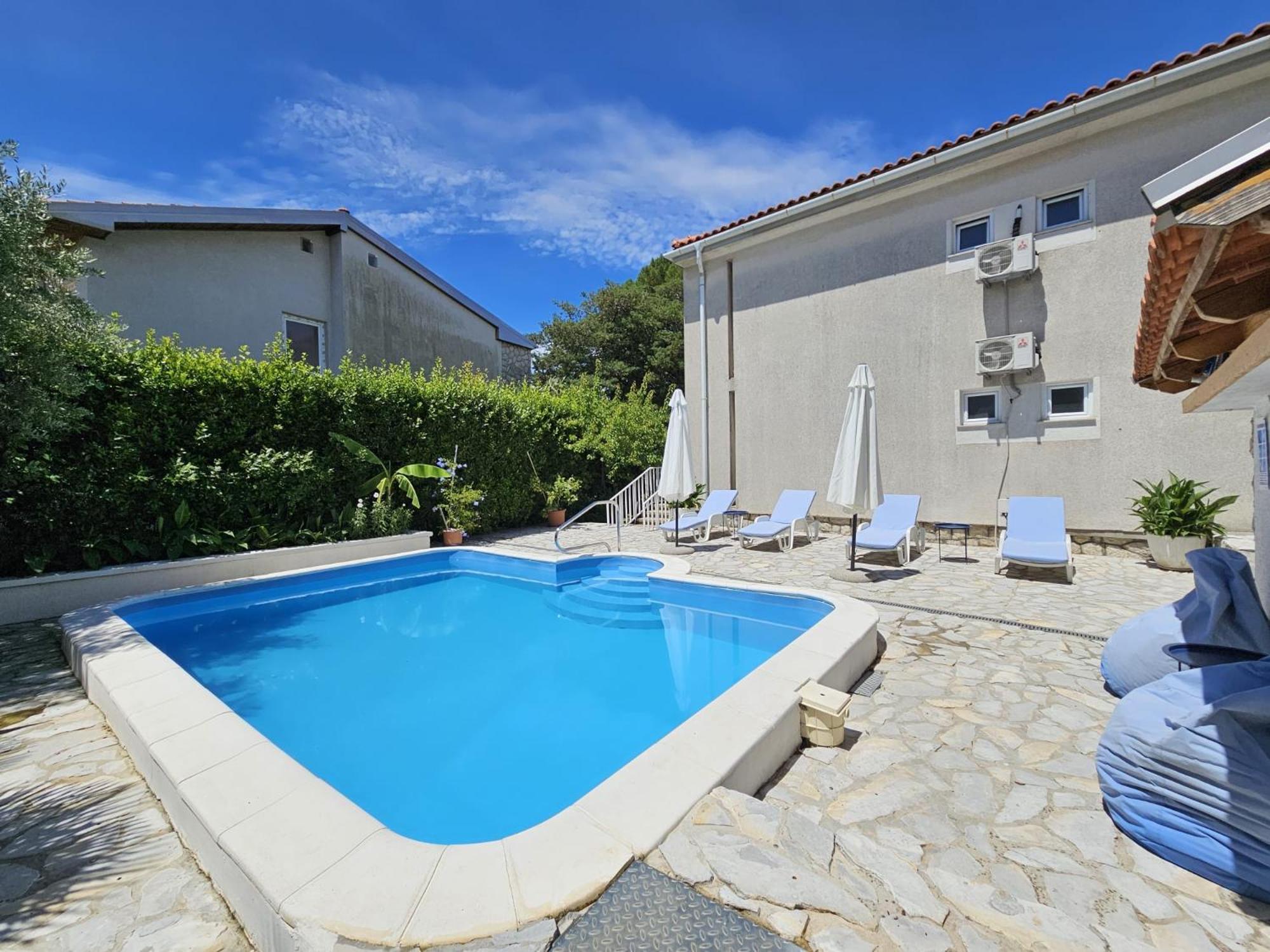 Apartments Mirko Malinska Εξωτερικό φωτογραφία
